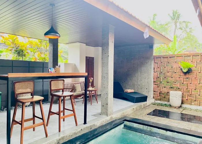 Villa Karunia House *