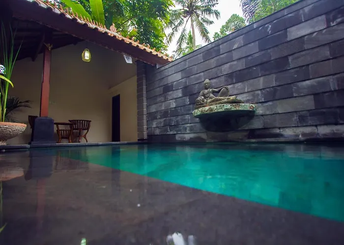 Karunia House Villa *