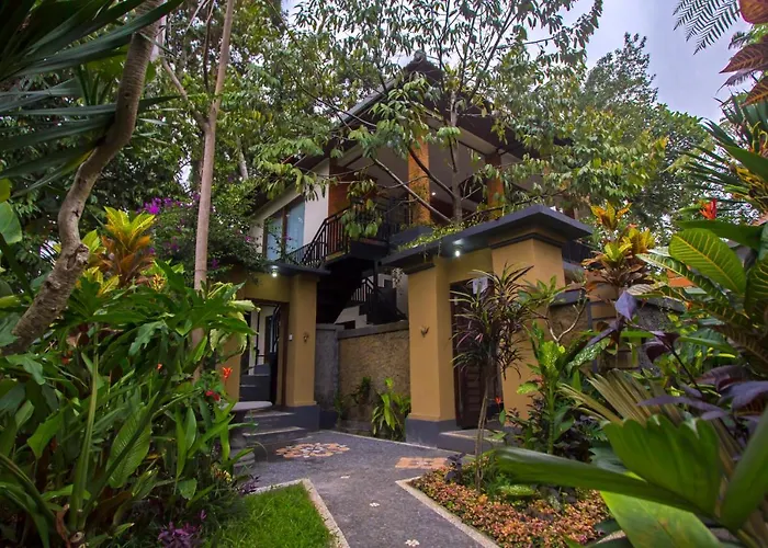 Karunia House Villa